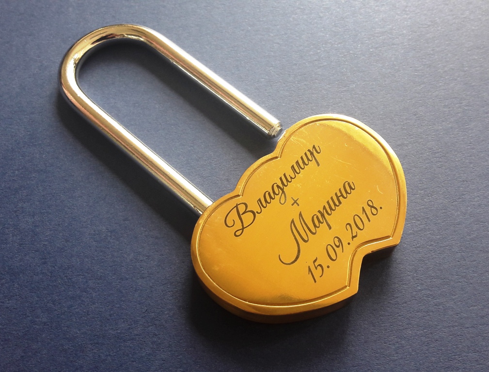 Laser engraving on items example 7